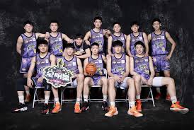 快船132-100击败篮网！伦纳德感激哈登，为健康祈祷.